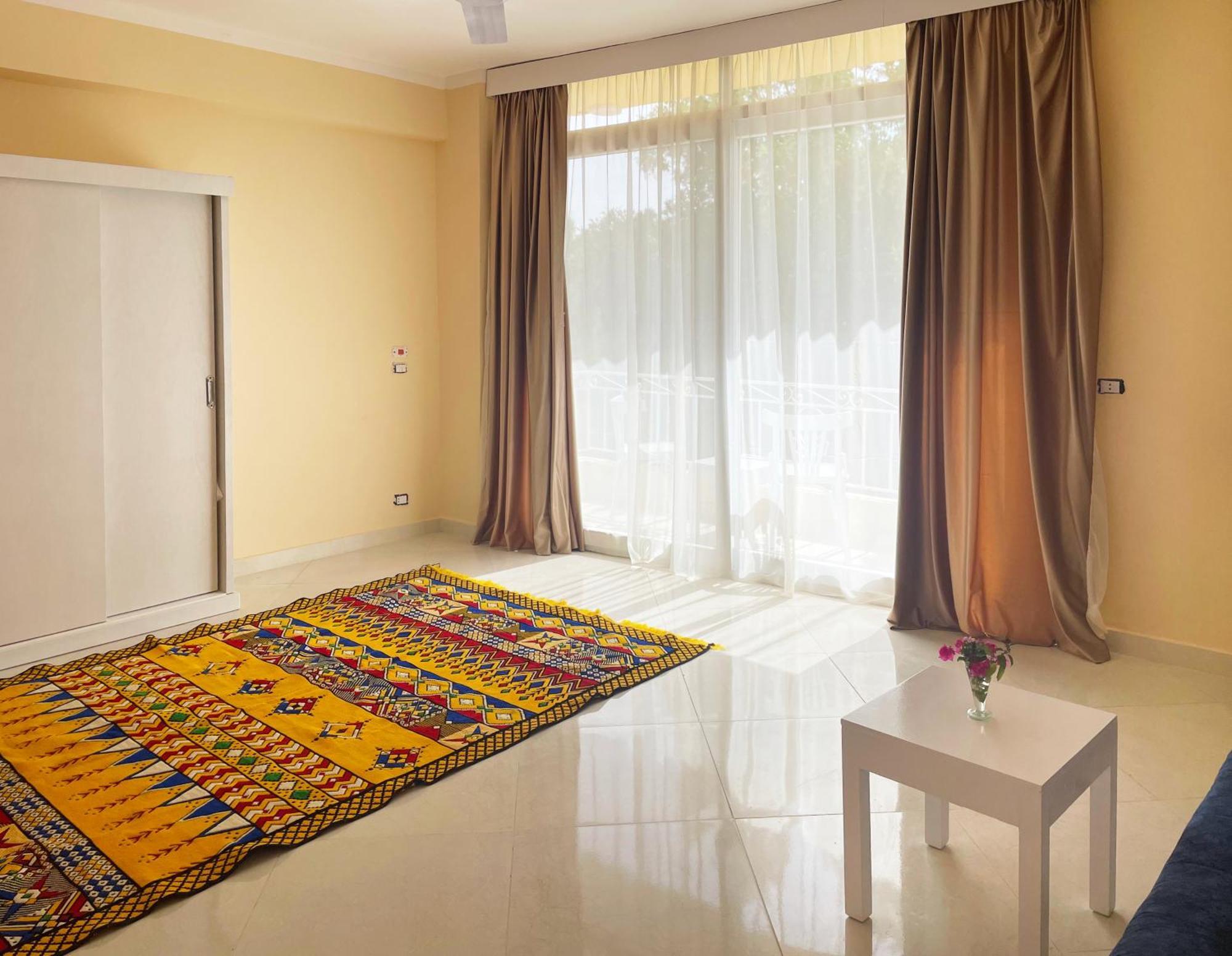Karima House Hotel Luxor Bagian luar foto