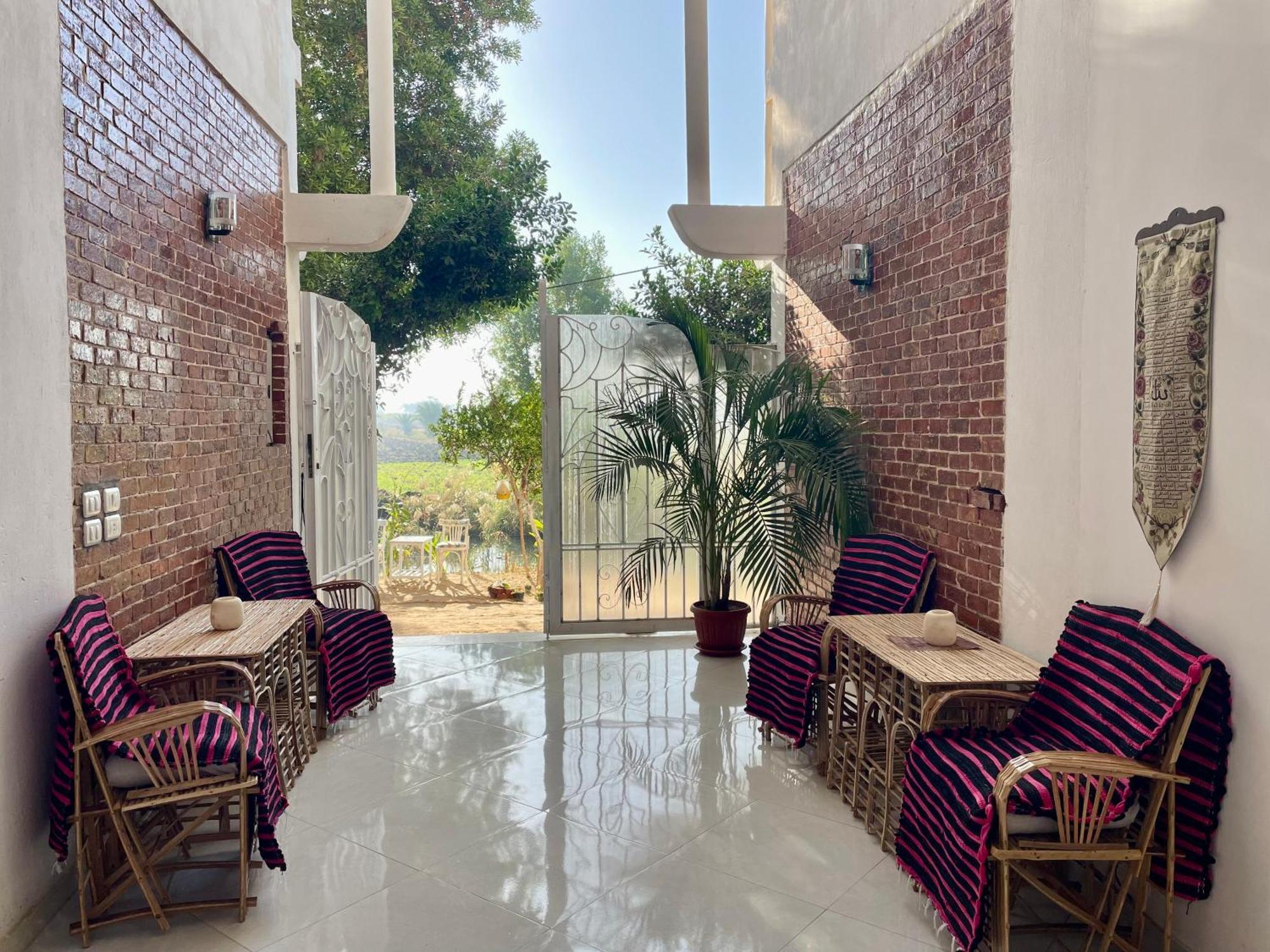Karima House Hotel Luxor Bagian luar foto