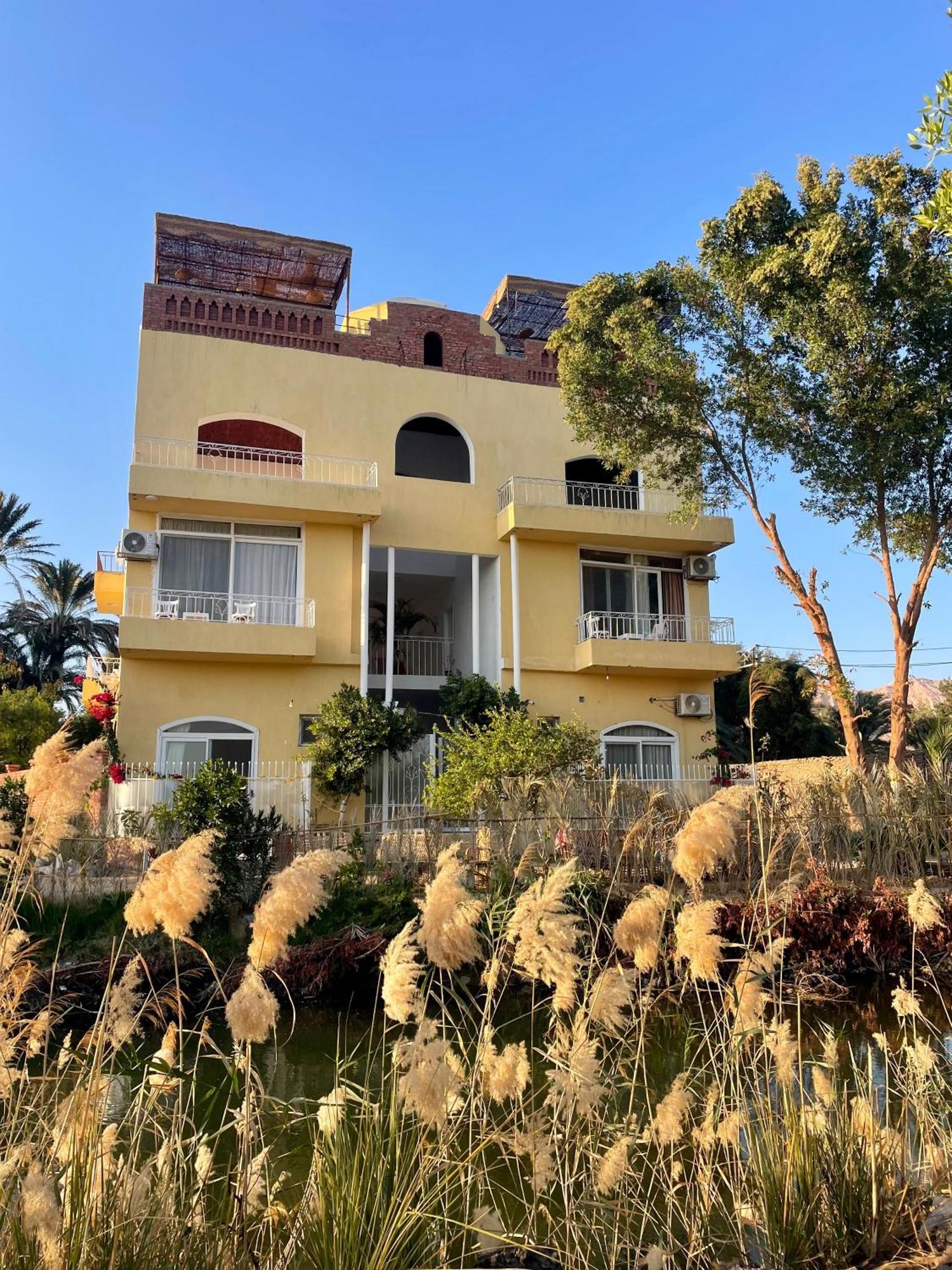 Karima House Hotel Luxor Bagian luar foto